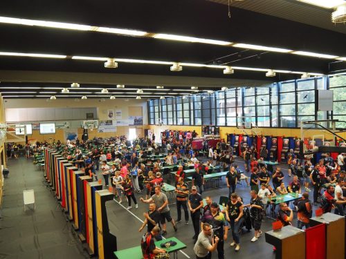 OLYMPUS DIGITAL CAMERA